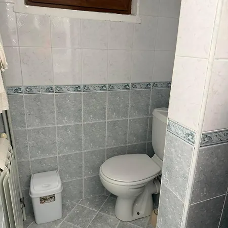 карасански 3* 班斯科