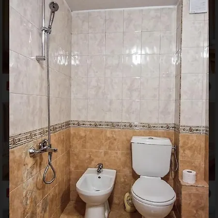 Vendégház карасански